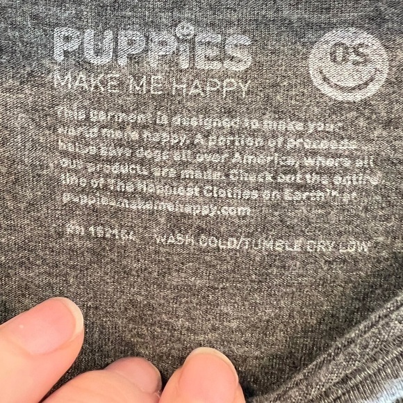 Puppies Make Me Happy T-Shirt. One Size. Measures L-XL. - Picture 5 of 10